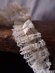 Ruffled Lace Ribbon - 3" x 5Y